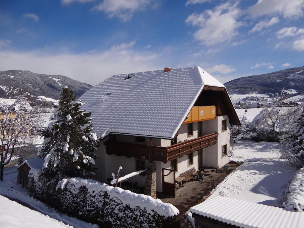 Haus Edelweiss Appartement Sankt Margarethen im Lungau Buitenkant foto