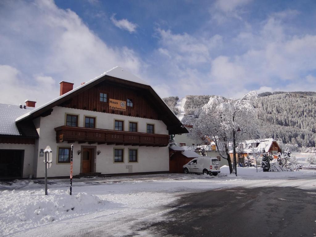 Haus Edelweiss Appartement Sankt Margarethen im Lungau Buitenkant foto